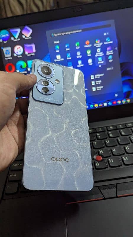 OPPO Reno f11 5G 8/256 8