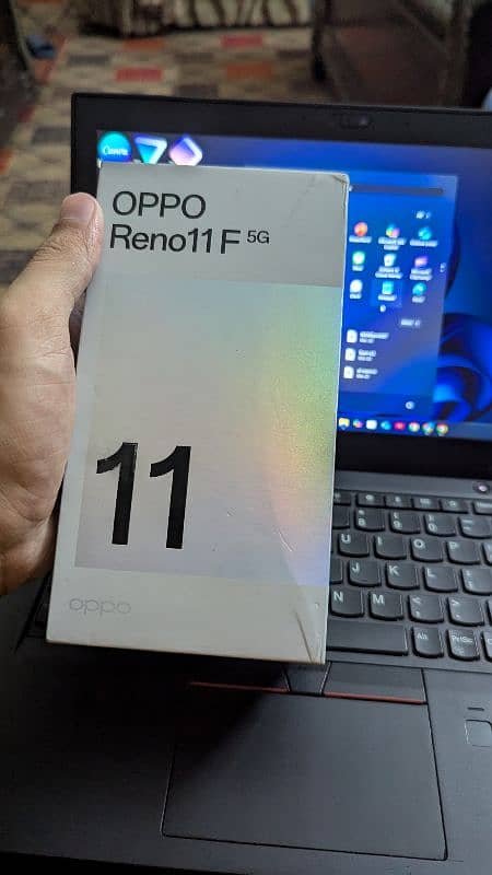 OPPO Reno f11 5G 8/256 9