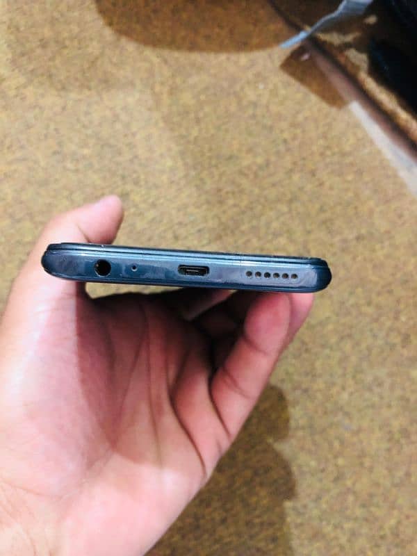 Infinix Hot 20i 5