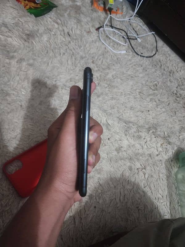 iphone xr back camera blur 4