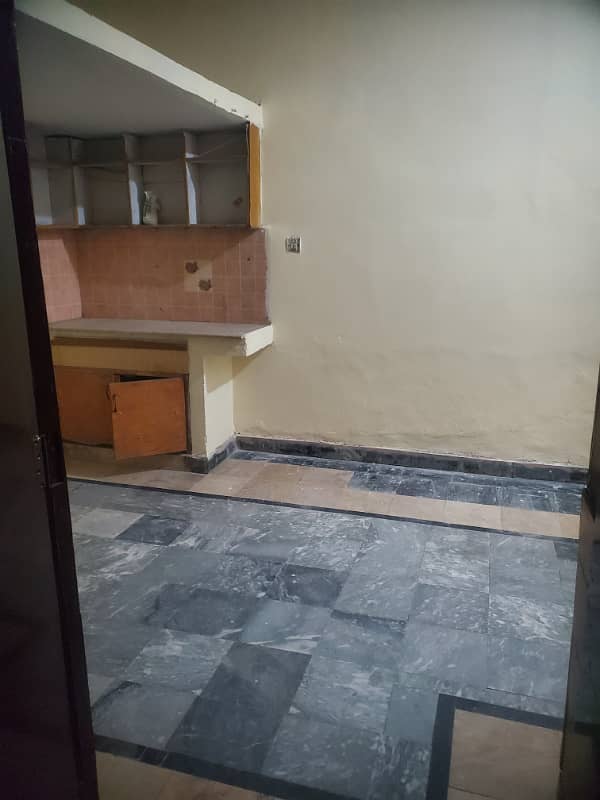 Vip beautiful 1 kanal lower portion is available For Rent in Sabzazar Scheme Lahore 7