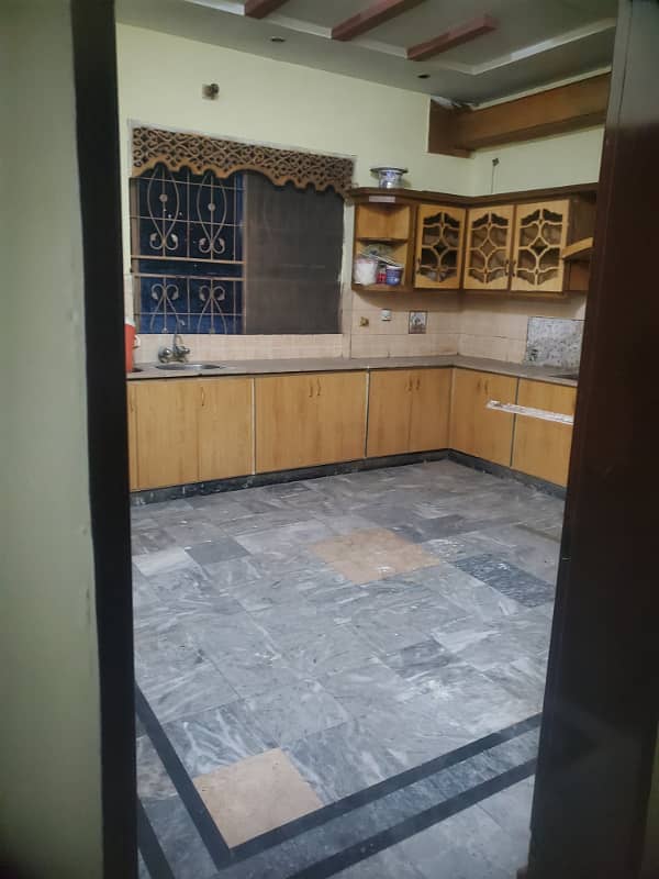 Vip beautiful 1 kanal lower portion is available For Rent in Sabzazar Scheme Lahore 8