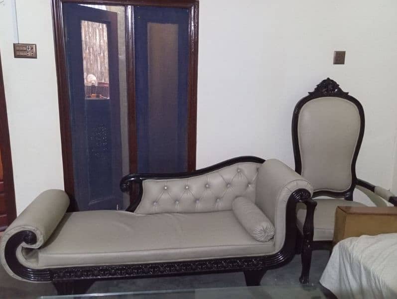 2 chairs new design with perfect diwaan sofa 0