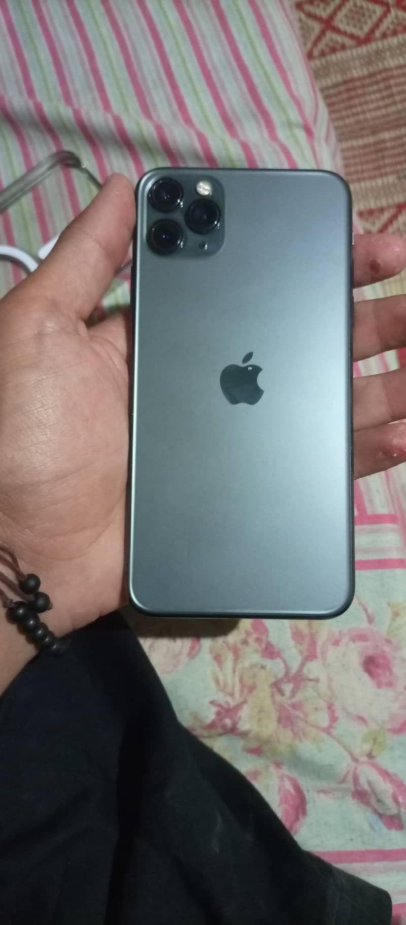 Apple iPhone 11 Pro Max 0