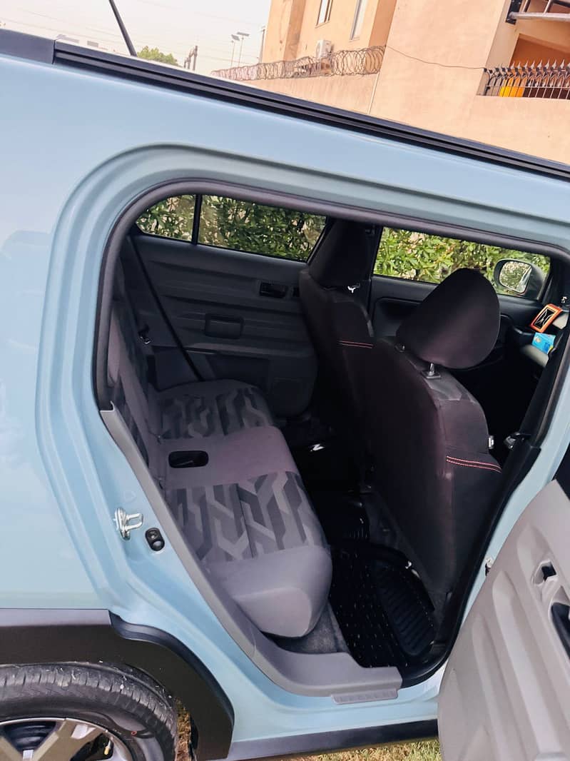 Daihatsu Taft G Turbo 9