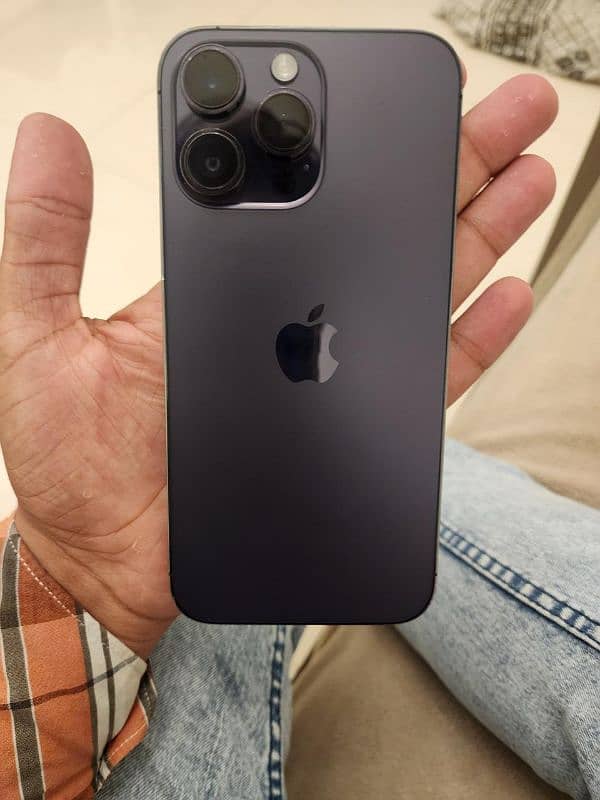 IPhone 14 Pro Max 3