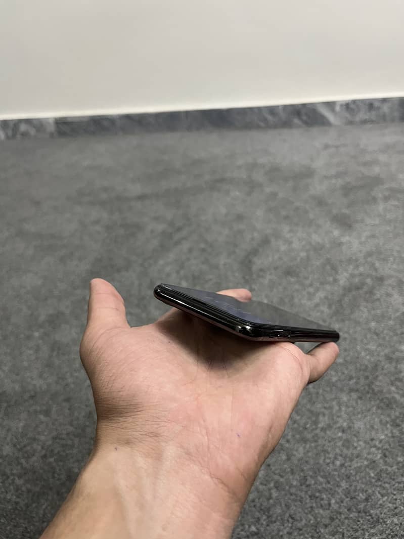 IPHONE X 256GB PTA APPROVED 4