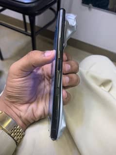 sony xpiray5mark3 gaming mobile Fanl price back tote hai