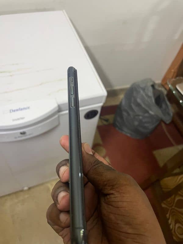 iphone 11pro max 256gb non pta 3