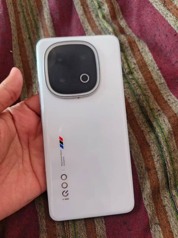 iqoo 13 12 256 origin os 0
