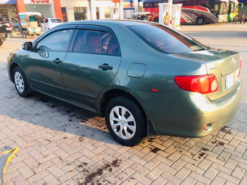 Toyota Corolla GLI 2011 3