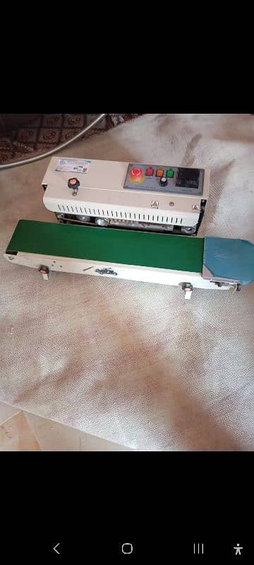automatic sealing machine 1