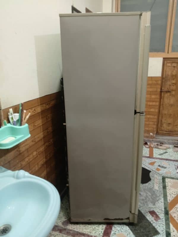 compressor gas ka masla ha is Waga sa Kam nahi krta or condition 6/10 0