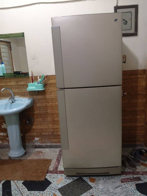 compressor gas ka masla ha is Waga sa Kam nahi krta or condition 6/10 3