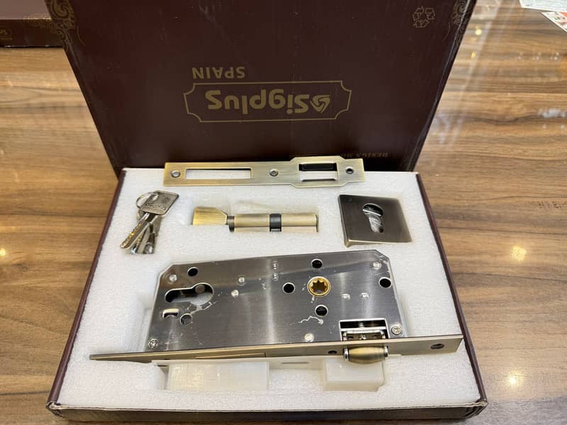 Roller Lock Body Door lock / Door Locks / Sliding Door Lock / 4