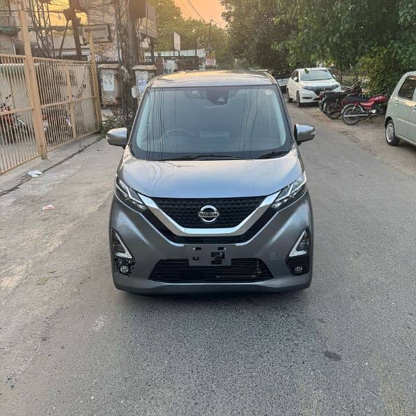Nissan Dayz Highway Star 2022 1
