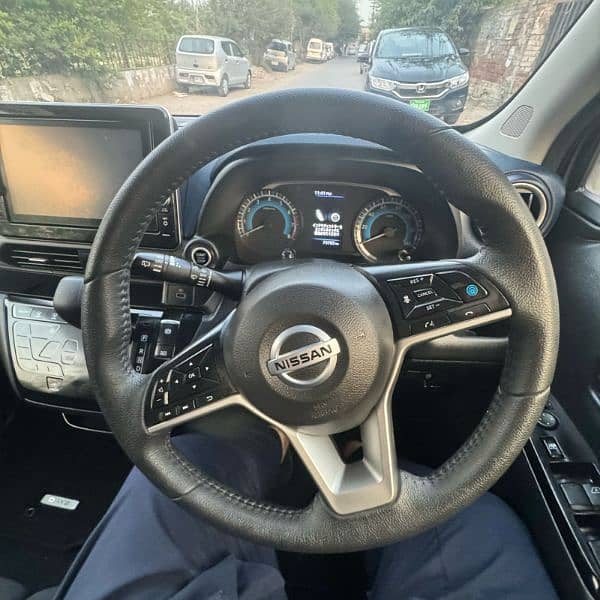 Nissan Dayz Highway Star 2022 13