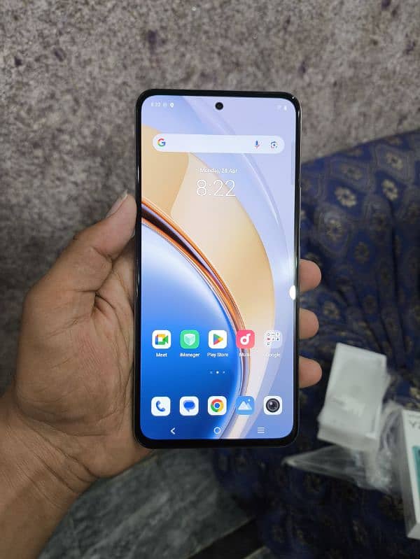 Vivo Y200 8+8/128 just box open 1