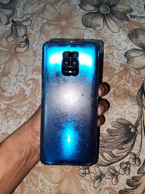 Redmi Note 9s 6 GB 128 GB 4
