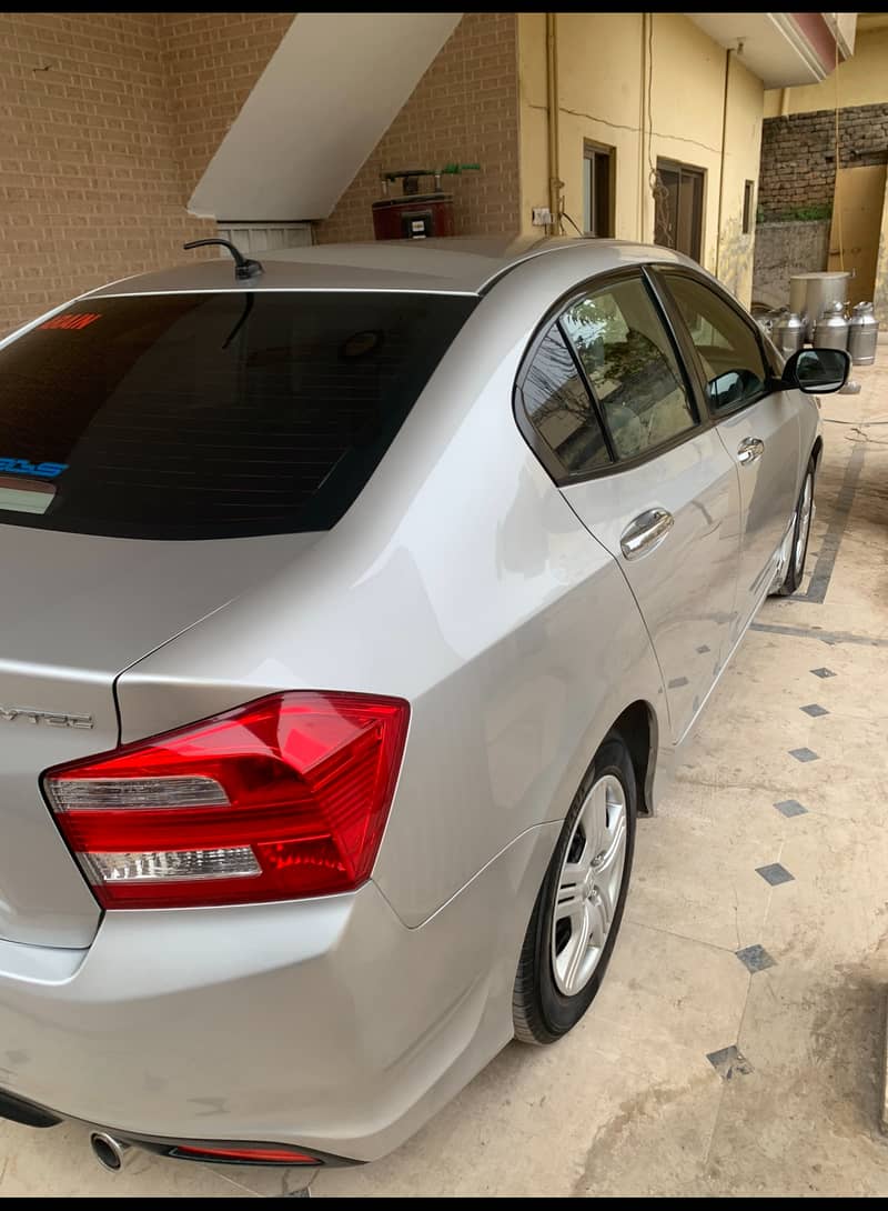 Honda City IVTEC 2016 100% genuine 3