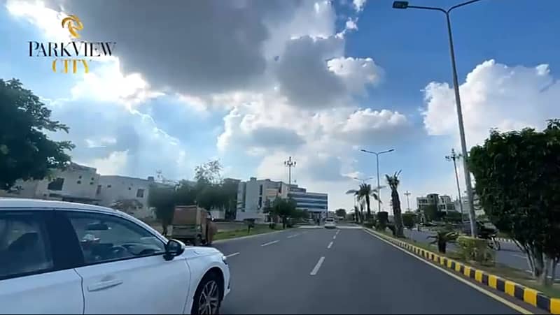 10 Marla Plot For sale Park View city Lahore 1