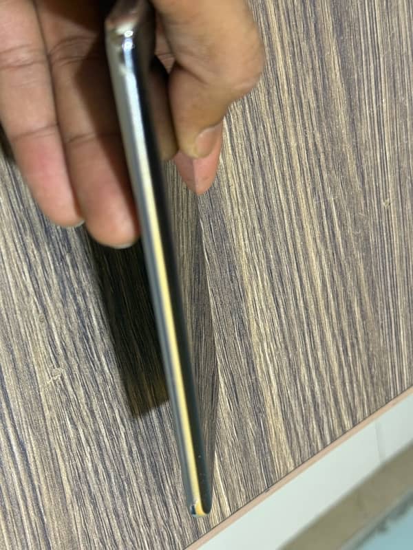 Infinix note 40 pro GR EDITION 3