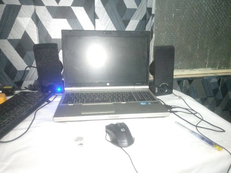laptop HP. elite book core i5 3rd gen. good condition 2