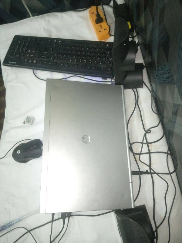 laptop HP. elite book core i5 3rd gen. good condition 3