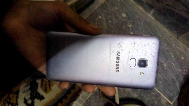 mobile ok hai pta approved hai koi fault nahi exchange possible hai 1