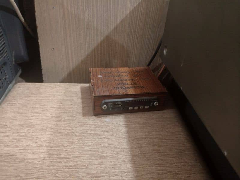 Floor shaking bass and  excellent sound system for urgent sale . 2
