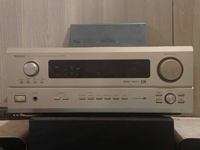 Floor shaking bass and  excellent sound system for urgent sale . 4