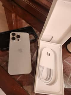 iphone 16pro max 256gb 100% battery