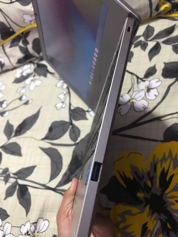 Samsung Chromebook 4
