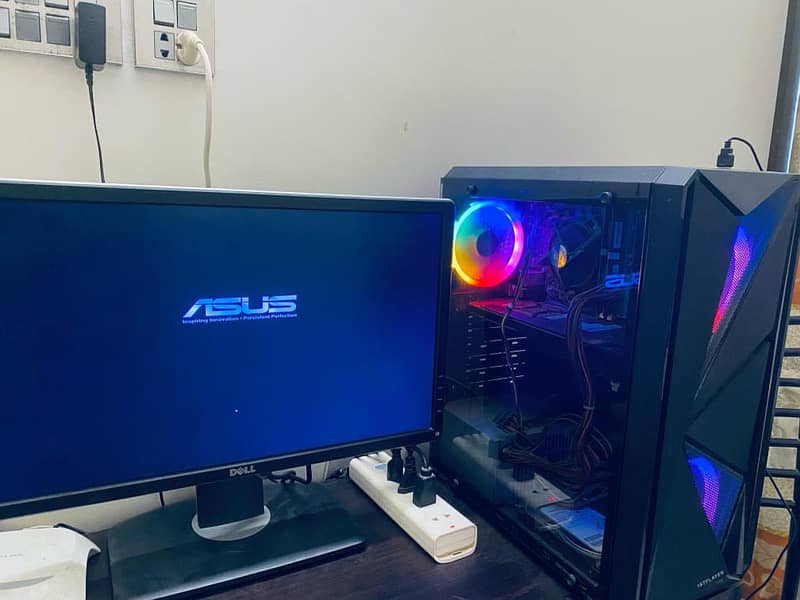 Gaming PC 10/10 condition 7