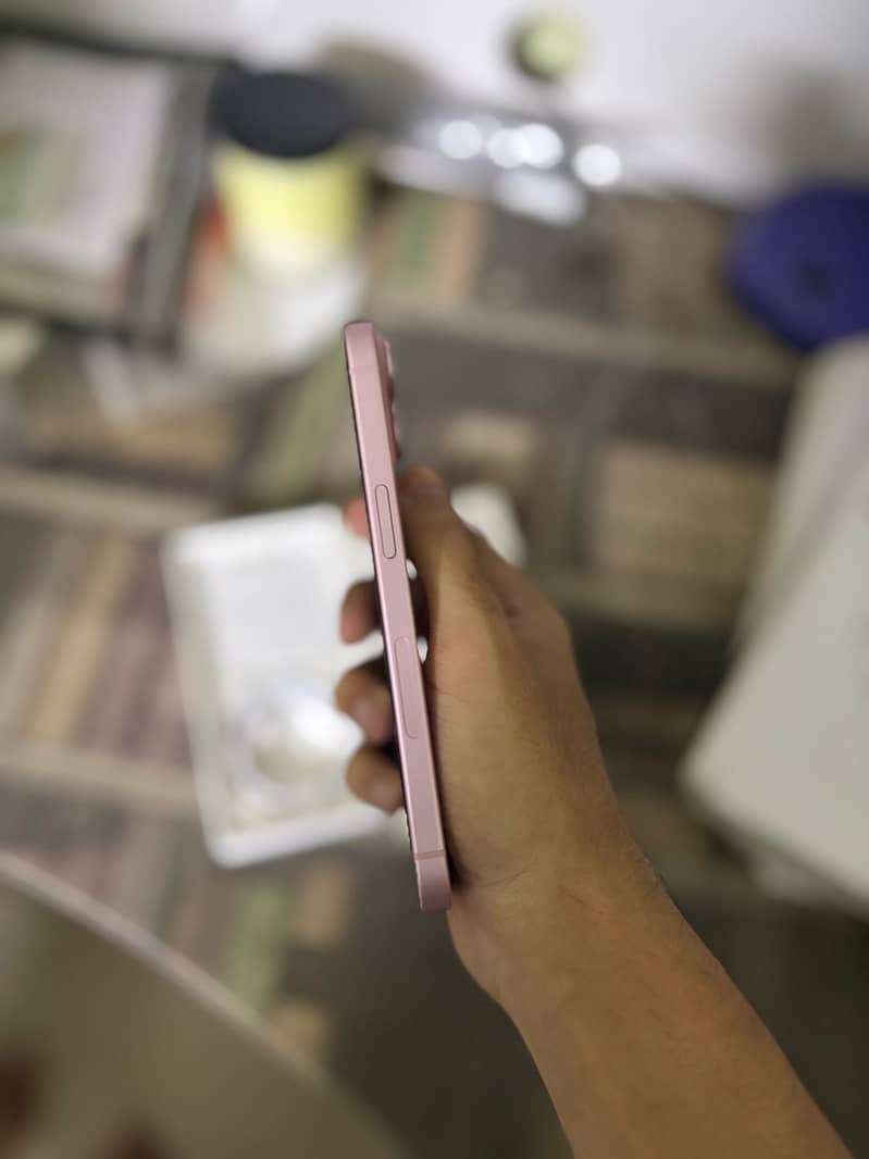 iPhone 15 128 GB mdm Factory Unlock (Non PTA) NEW 10/10 100 % BH 3