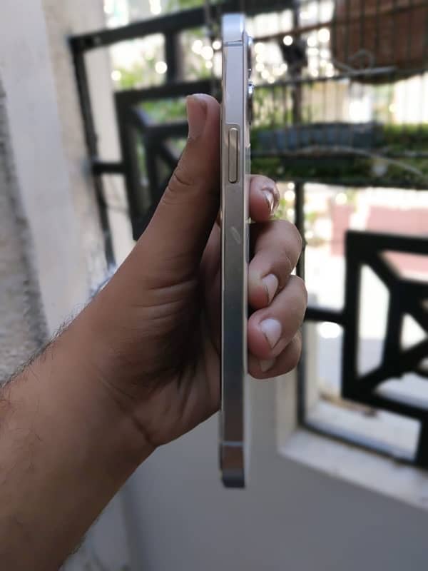IPHONE 12 PRO MAX APPROVED 256GB 1