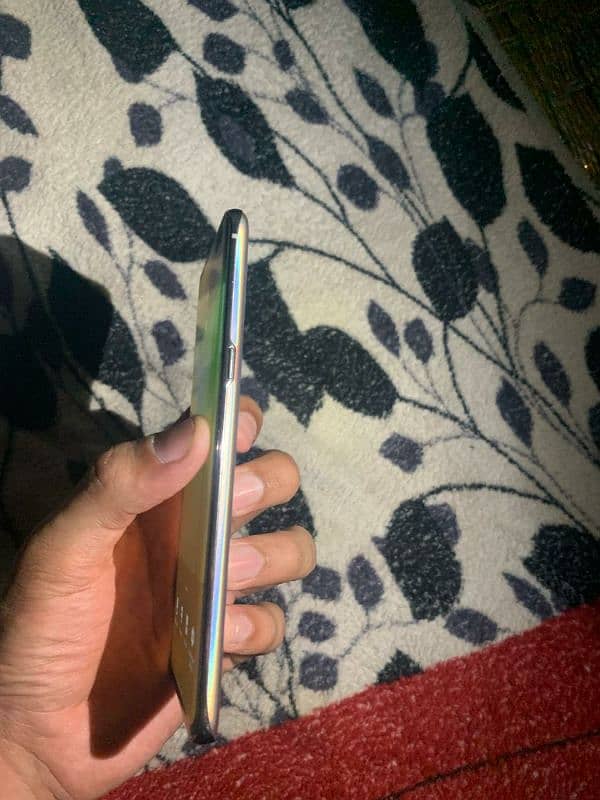 256 gb 3