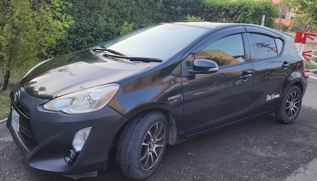 Toyota Aqua S 2015-18 1