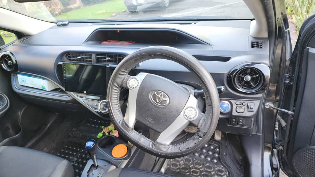 Toyota Aqua S 2015-18 2