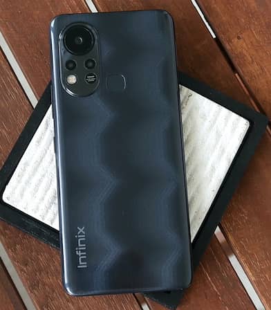 10/10 condition phone 3