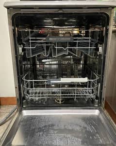 Ariston Dishwasher