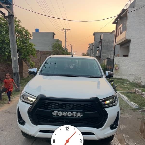 Toyota Hilux 2022 0