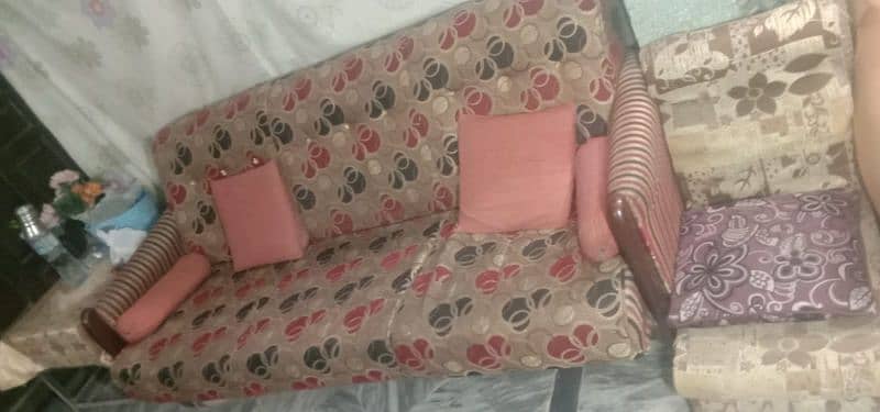 Five seater wood frame sofa set 0