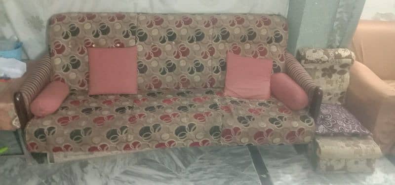 Five seater wood frame sofa set 3