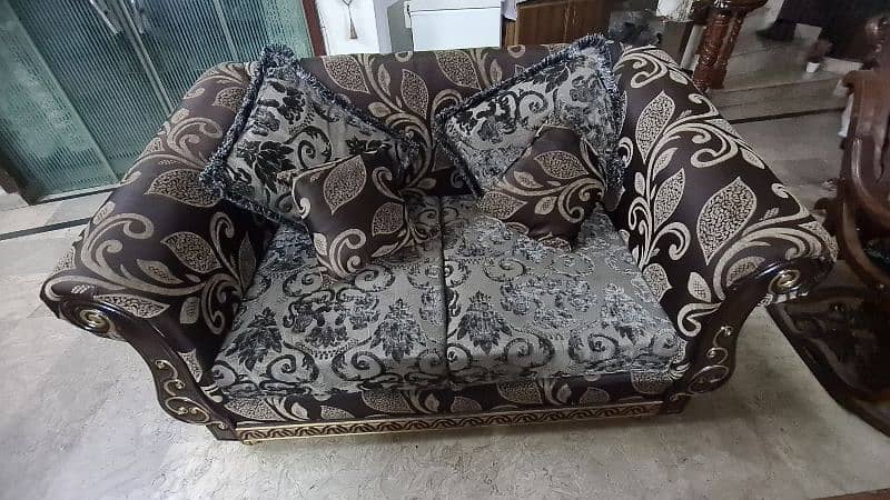 7 seater sofa set for sale 0