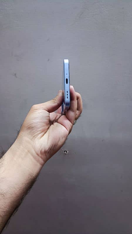 oppo reno 11f 4
