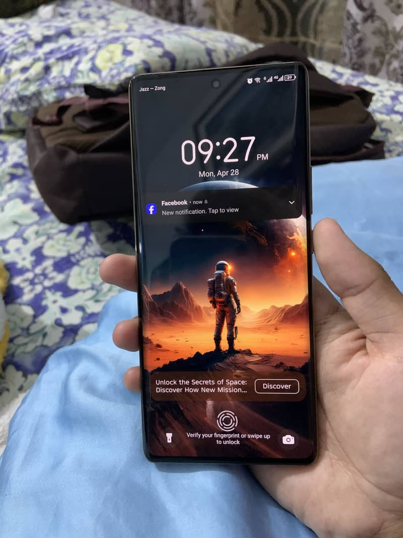 Tecno camon 20 pro plus 0