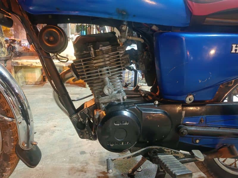 Honda 125 Genuine Condition Model 1989 3