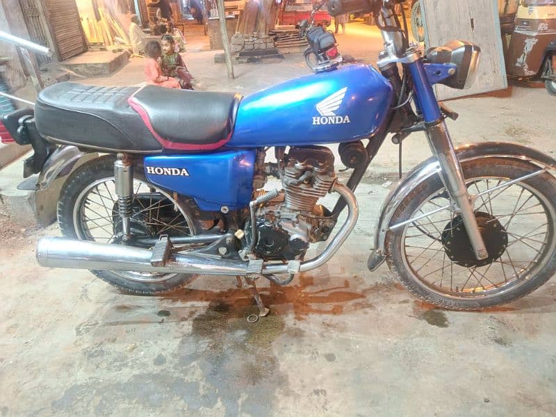 Honda 125 Genuine Condition Model 1989 7