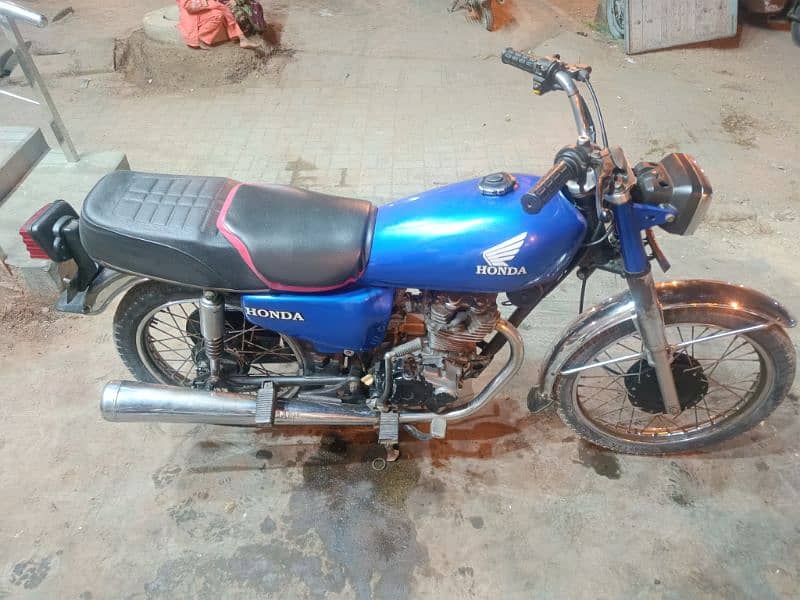 Honda 125 Genuine Condition Model 1989 8